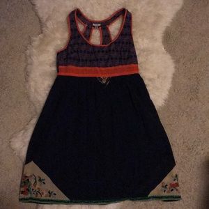 Urban Outfitters Cute unique dress!
